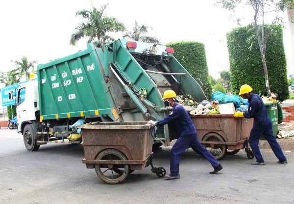 Hà Nội: Phân luồng vận chuyển rác tạm thời - Ảnh 2