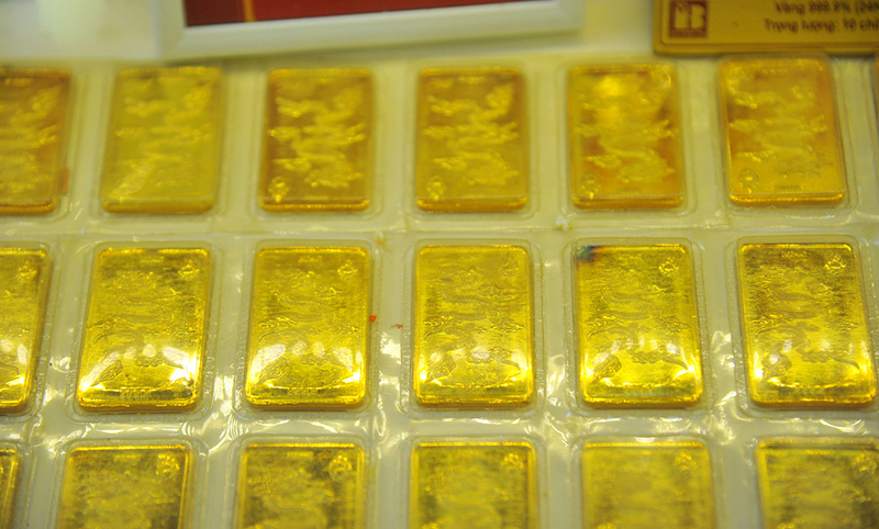 Giá vàng tăng gần 2 triệu đồng/lượng trong tuần qua - Ảnh 1