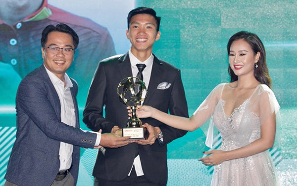 Quang Hải và Tuyết Dung đoạt Quả bóng Vàng Việt Nam 2018 - Ảnh 3