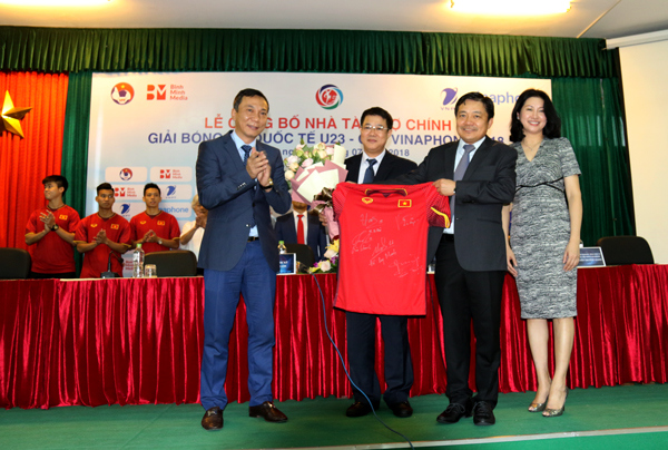 Danh sách chính thức 30 cầu thủ U23 Việt Nam tham dự Cúp VinaPhone 2018 - Ảnh 1