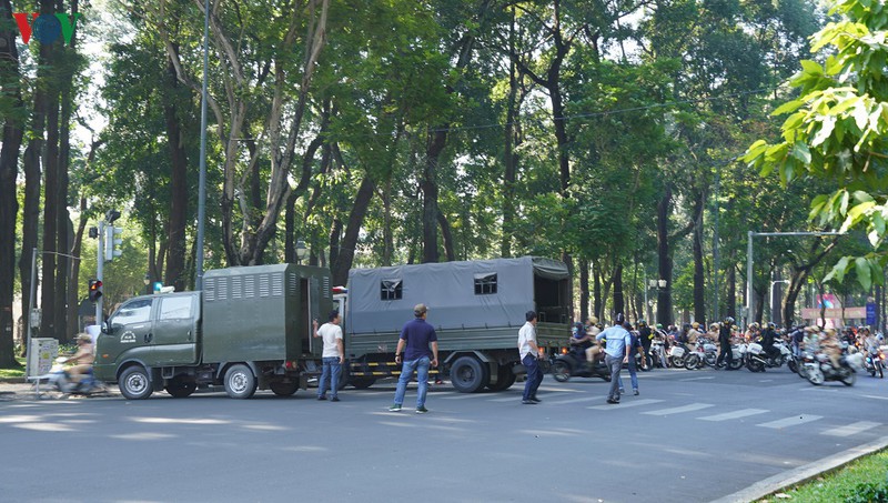 Công an TP Hồ Chí Minh diễn tập chống khủng bố và bắt giữ con tin - Ảnh 1