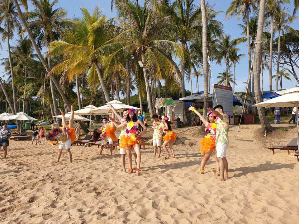 Những vũ điệu thổ dân sôi động tại Sun World Hon Thom Nature Park dịp nghỉ lễ - Ảnh 5