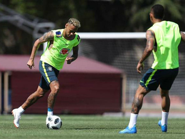 Neymar sẵn sàng cho trận gặp Costa Rica - Ảnh 1