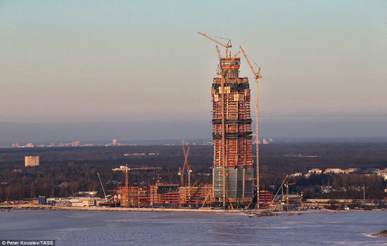 Tháp Lakhta tại Nga sẽ phá vỡ kỷ lục tòa nhà cao nhất châu Âu - Ảnh 3