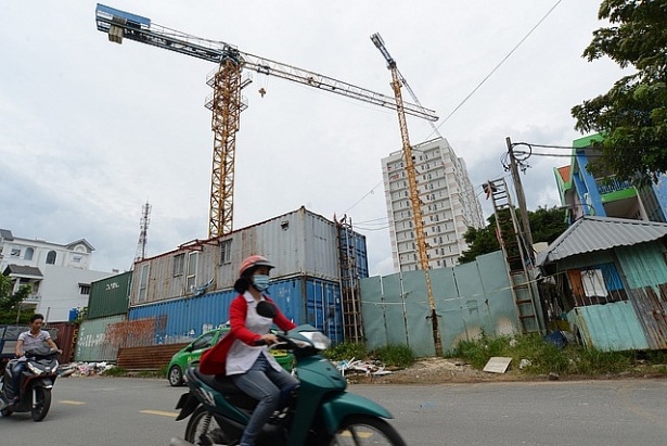 TP Hồ Chí Minh: Thiếu dứt khoát trong xử lý các dự án bất động sản xây trái phép? - Ảnh 2