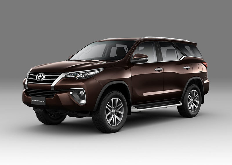 Toyota Việt Nam giới thiệu 3 mẫu xe mới - Ảnh 2