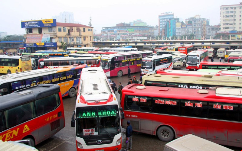 Hà Nội triển khai cắm điểm đón, trả khách bằng ô tô theo tuyến cố định - Ảnh 1