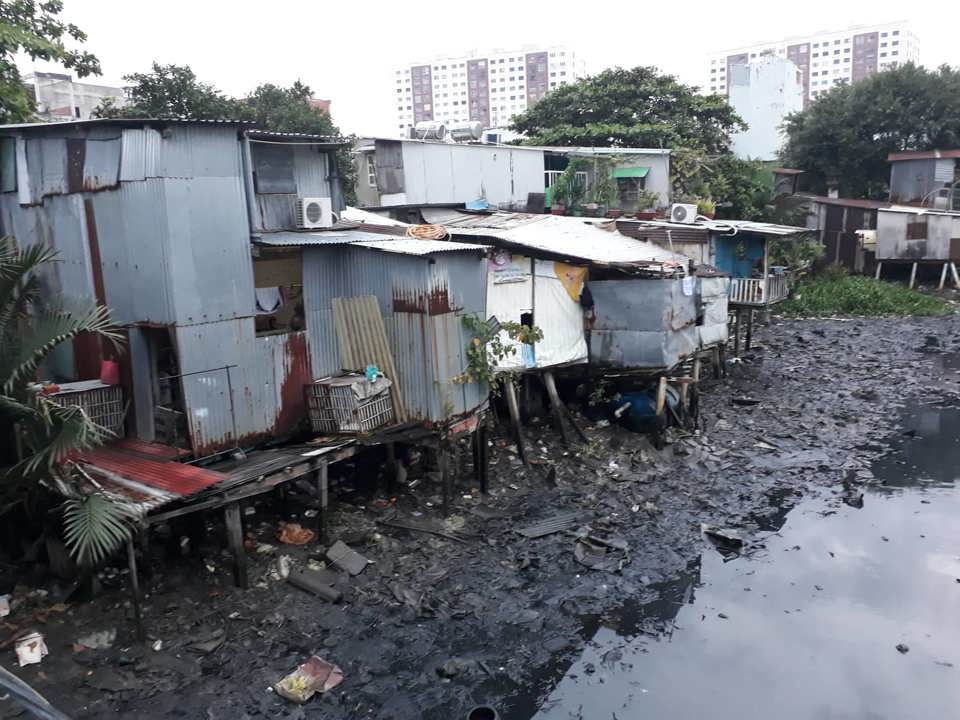 TP Hồ Chí Minh: Ì ạch dự án cải tạo rạch Xuyên Tâm, hàng nghìn hộ dân “kêu cứu” vì ô nhiễm - Ảnh 2