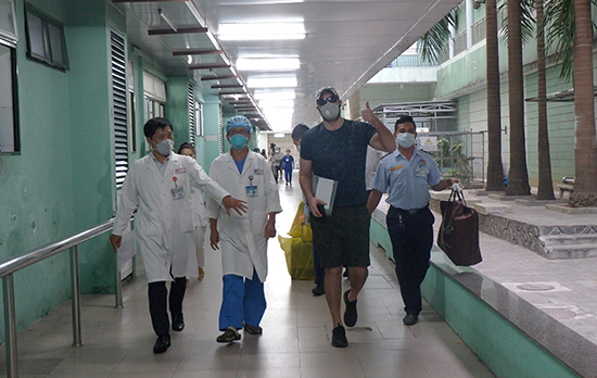 Bệnh nhân thứ 4 mắc Covid-19 ở Đà Nẵng đã được điều trị khỏi - Ảnh 3