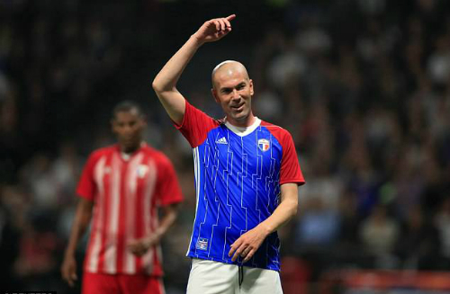 Zidane đá phạt thành bàn, Pháp thắng World All Stars 98 - Ảnh 1