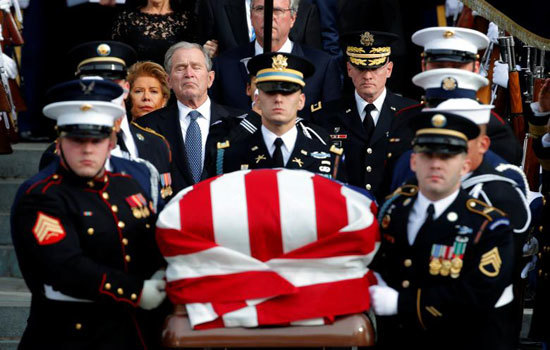 Toàn cảnh lễ Quốc tang xúc động của cựu Tổng thống Mỹ George Bush - Ảnh 2