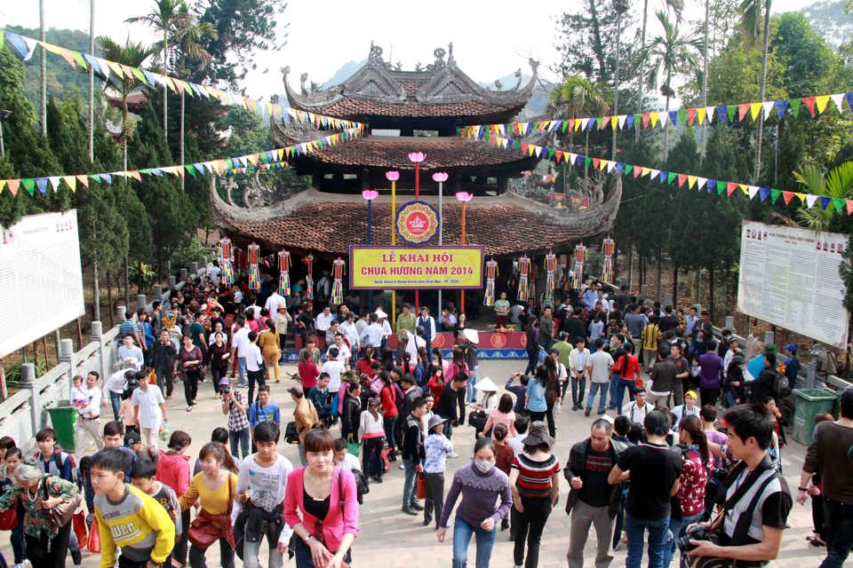 10 lễ hội Xuân được mong đợi nhất dịp tết Nguyên đán ở Hà Nội - Ảnh 7