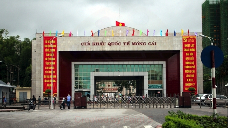 Quảng Ninh: Hàng tồn tại cửa khẩu quốc tế Móng Cái, DN gặp khó - Ảnh 1