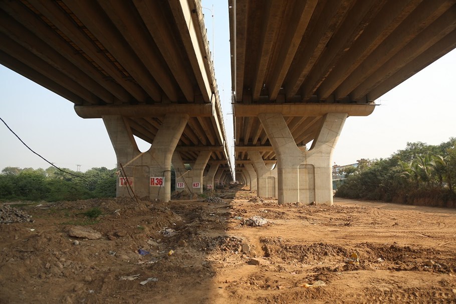 Hà Nội: Hơn 500 công nhân gấp rút xây dựng cầu Vĩnh Tuy giai đoạn 2 - Ảnh 3