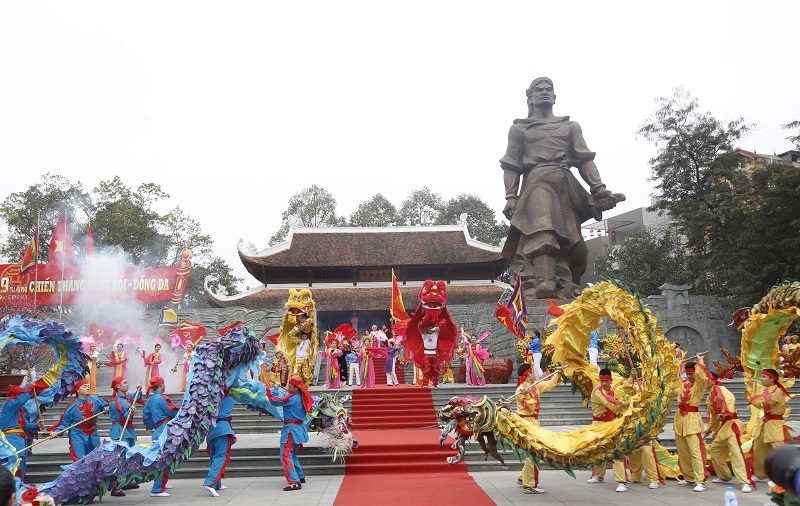 Thủ tướng Nguyễn Xuân Phúc dự Lễ kỷ niệm 229 năm chiến thắng Ngọc Hồi - Đống Đa - Ảnh 5