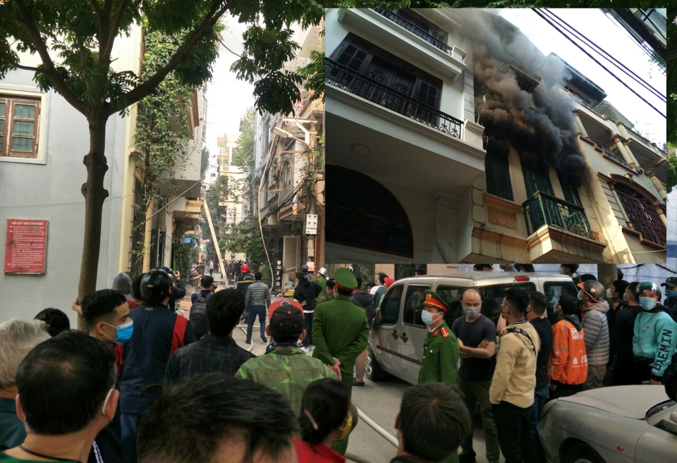 Cháy dữ dội tại ngôi nhà 5 tầng ở Thanh Xuân - Ảnh 1