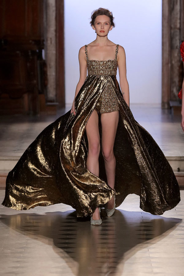 Tony Ward mang thế giới thời trang Haute Couture đến Hà Nội - Ảnh 4