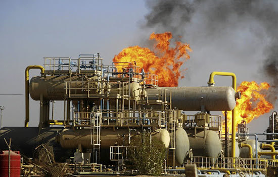 OPEC, Nga nhất trí cắt giảm sản lượng đẩy giá dầu tăng vọt hơn 3% trong tuần - Ảnh 2