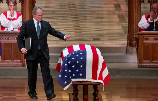 Toàn cảnh lễ Quốc tang xúc động của cựu Tổng thống Mỹ George Bush - Ảnh 7