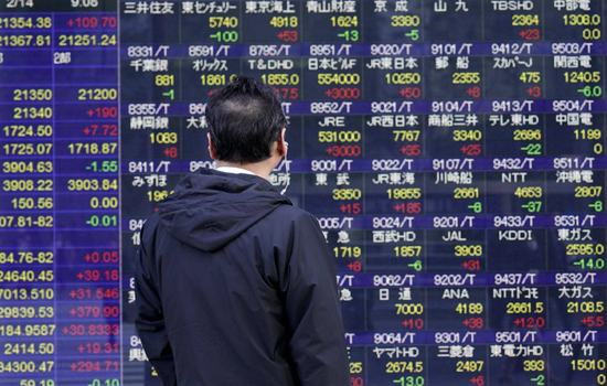 Thị trường chứng khoán châu Á phủ sắc xanh nhờ đồng USD mạnh lên - Ảnh 1