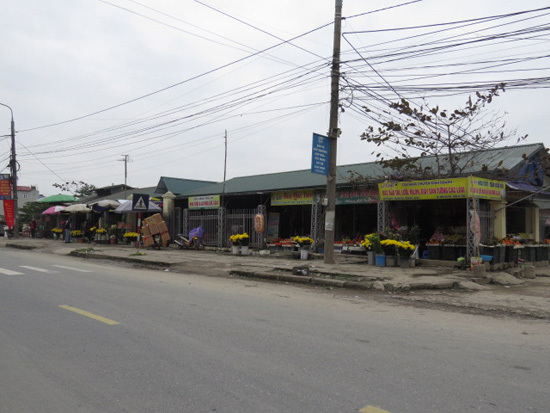 Huyện Thanh Oai: Xóa chợ cóc, giảm ùn tắc giao thông - Ảnh 1