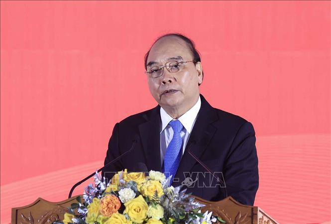 Chủ tịch nước Nguyễn Xuân Phúc dự lễ khởi công dự án Nhà máy Sản xuất Pin VinES - Ảnh 1