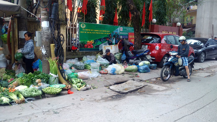 Phường Thịnh Quang: Tràn lan vi phạm trật tự đô thị - Ảnh 1