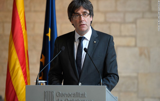Thủ hiến Carles Puigdemont hoãn tuyên bố độc lập tại Nghị viện Catalonia - Ảnh 1