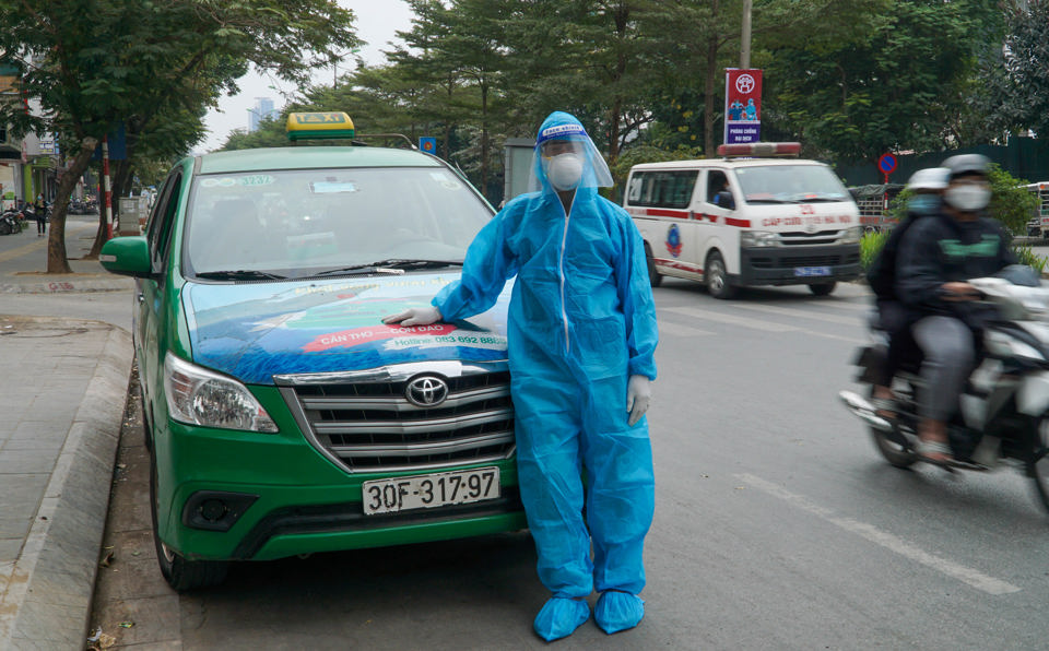 Bổ sung 102 xe taxi Mai Linh vào hệ thống phương tiện dự phòng chuyên chở F0 - Ảnh 1