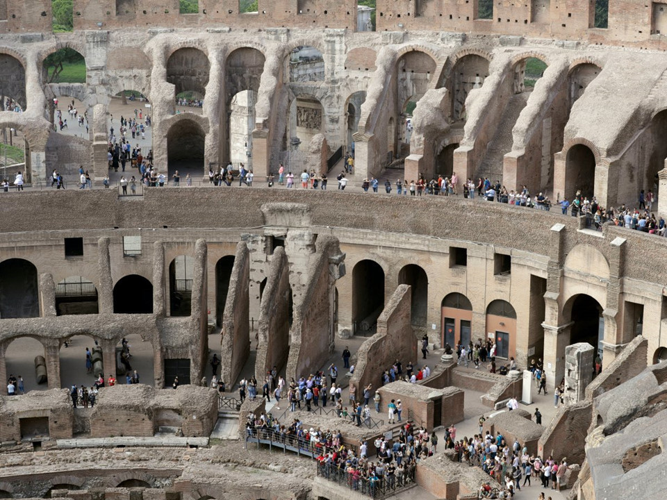 Đấu trường La Mã mở cửa tầng cao nhất phục vụ du khách - Ảnh 3