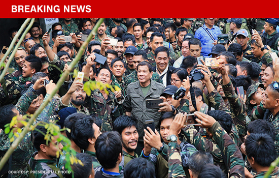 Tổng thống Duterte tuyên bố giải phóng hoàn toàn Marawi - Ảnh 1