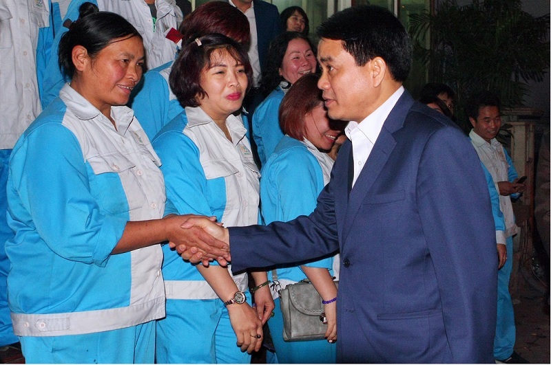 Chủ tịch Nguyễn Đức Chung: Tiếp tục đầu tư, cơ giới hóa thu gom, xử lý rác thải - Ảnh 2