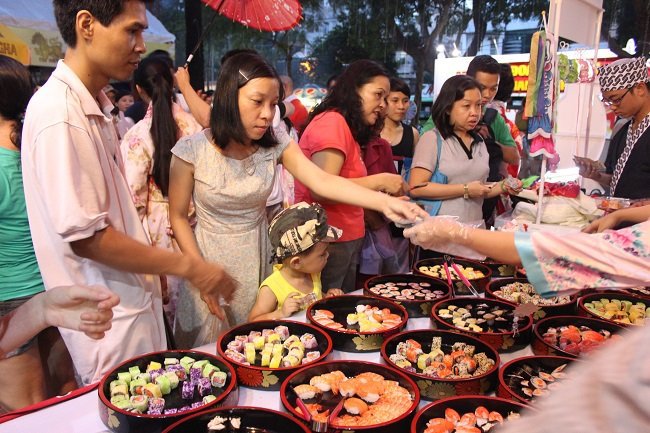Khám phá ẩm thực Nhật Bản, Việt Nam tại Hà Nội - Ảnh 1