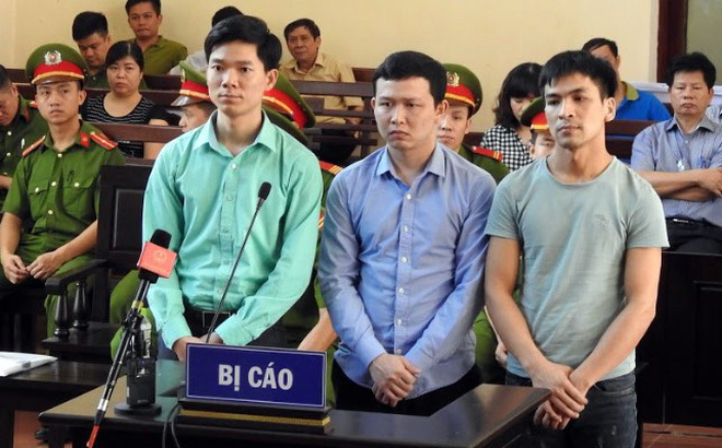 Vụ án chạy thận ở Hòa Bình: Truy tố tội danh mới bác sĩ Hoàng Công Lương - Ảnh 1