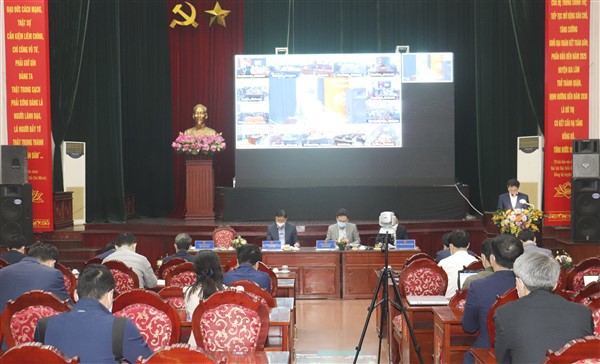 Cử tri huyện Gia Lâm đề nghị thành phố đầu tư xây dựng nhiều tuyến đường, bệnh viện - Ảnh 1