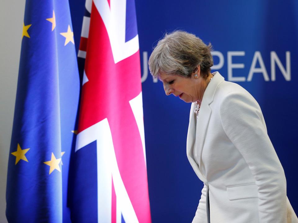 Dự thảo Brexit của EU "phớt lờ" yêu cầu của Thủ tướng Anh - Ảnh 1