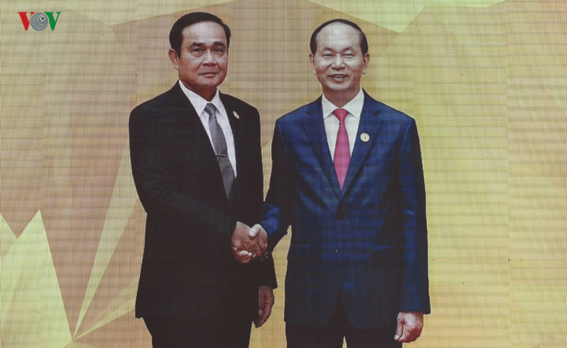 Hình ảnh Chủ tịch nước đón các nhà lãnh đạo APEC dự Phiên họp kín thứ nhất - Ảnh 13