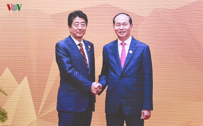 Hình ảnh Chủ tịch nước đón các nhà lãnh đạo APEC dự Phiên họp kín thứ nhất - Ảnh 3