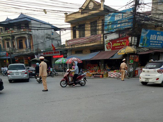 Lễ hội chùa Hương: Bảo đảm an toàn, văn minh - Ảnh 1