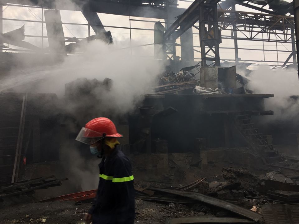 Hà Nội: Nổ lò hơi thổi bay nóc nhà xưởng tại cụm công nghiệp ở Thường Tín - Ảnh 4