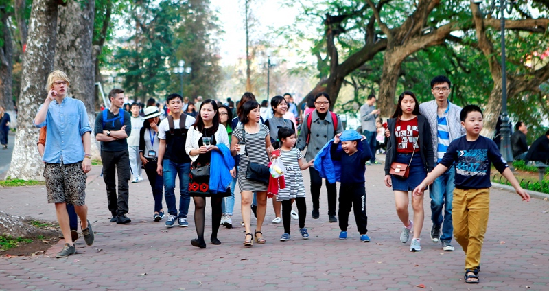 2 tháng đầu năm, khách quốc tế đến Hà Nội tăng 31% - Ảnh 1