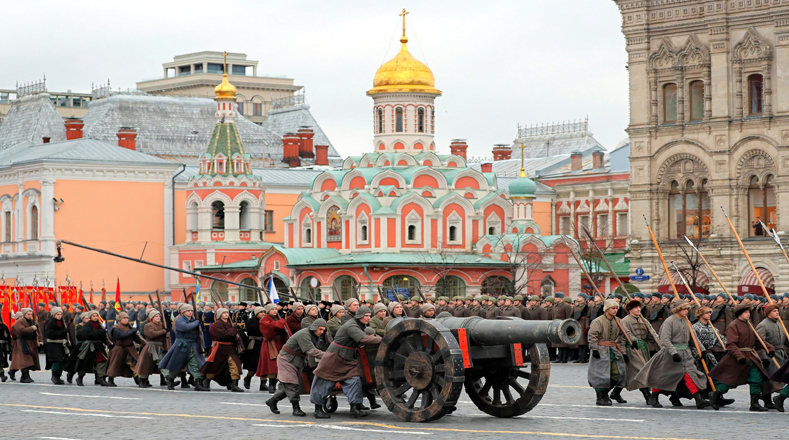 Nga duyệt binh hoành tráng kỷ niệm 100 năm Cách mạng Tháng Mười - Ảnh 4