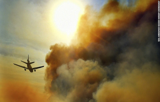 Cháy rừng tại California lan rộng khiến 23 người thiệt mạng - Ảnh 3