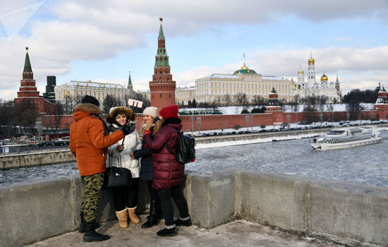 Cận cảnh thủ đô Moscow biến thành Vương quốc Băng trong đợt giá rét kỷ lục - Ảnh 4