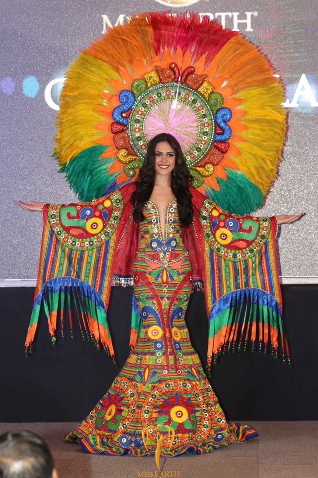 Hà Thu liên tiếp giành chiến thắng tại Miss Earth - Ảnh 12