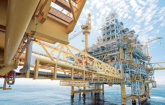 Giá dầu tăng mạnh sau khi Qatar thông báo sẽ rút khỏi OPEC - Ảnh 1