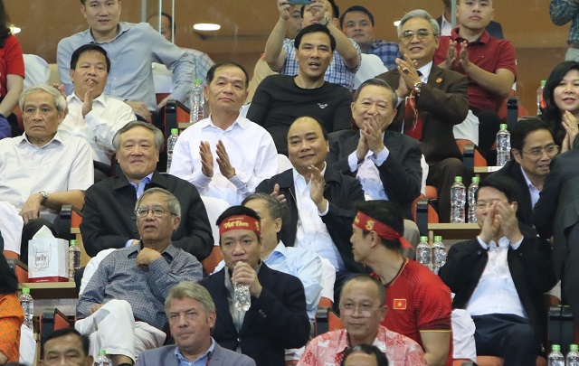 Thủ tướng mong đội tuyển bóng đá Việt Nam thắng lợi trong trận chung kết AFF Cup 2018 - Ảnh 1