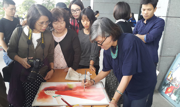 Gần 100 họa sĩ của 45 nước tham dự Triển lãm tranh màu nước quốc tế - Ảnh 1