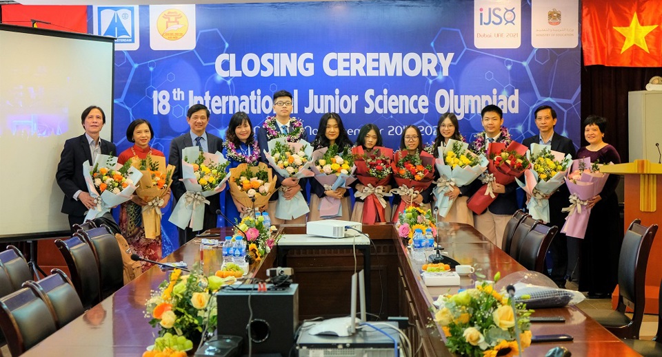 Đoàn Việt Nam đạt thành tích cao nhất sau 10 lần tham dự Kỳ thi Olympic khoa học trẻ quốc tế - Ảnh 1