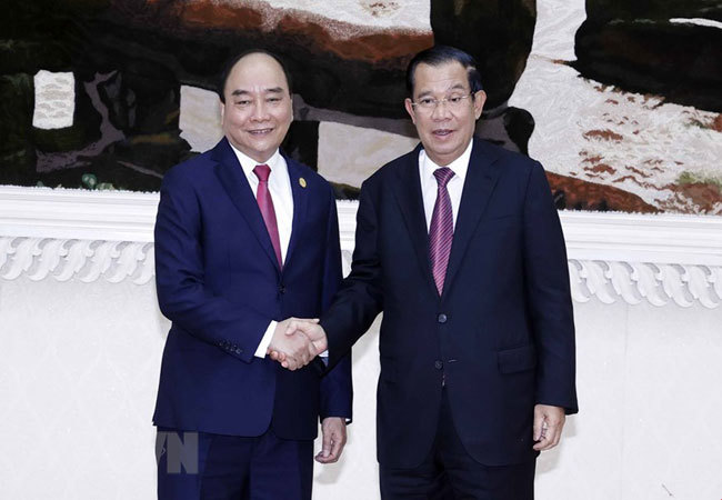 Ký kết 7 văn kiện hợp tác quan trọng giữa Việt Nam và Campuchia - Ảnh 1